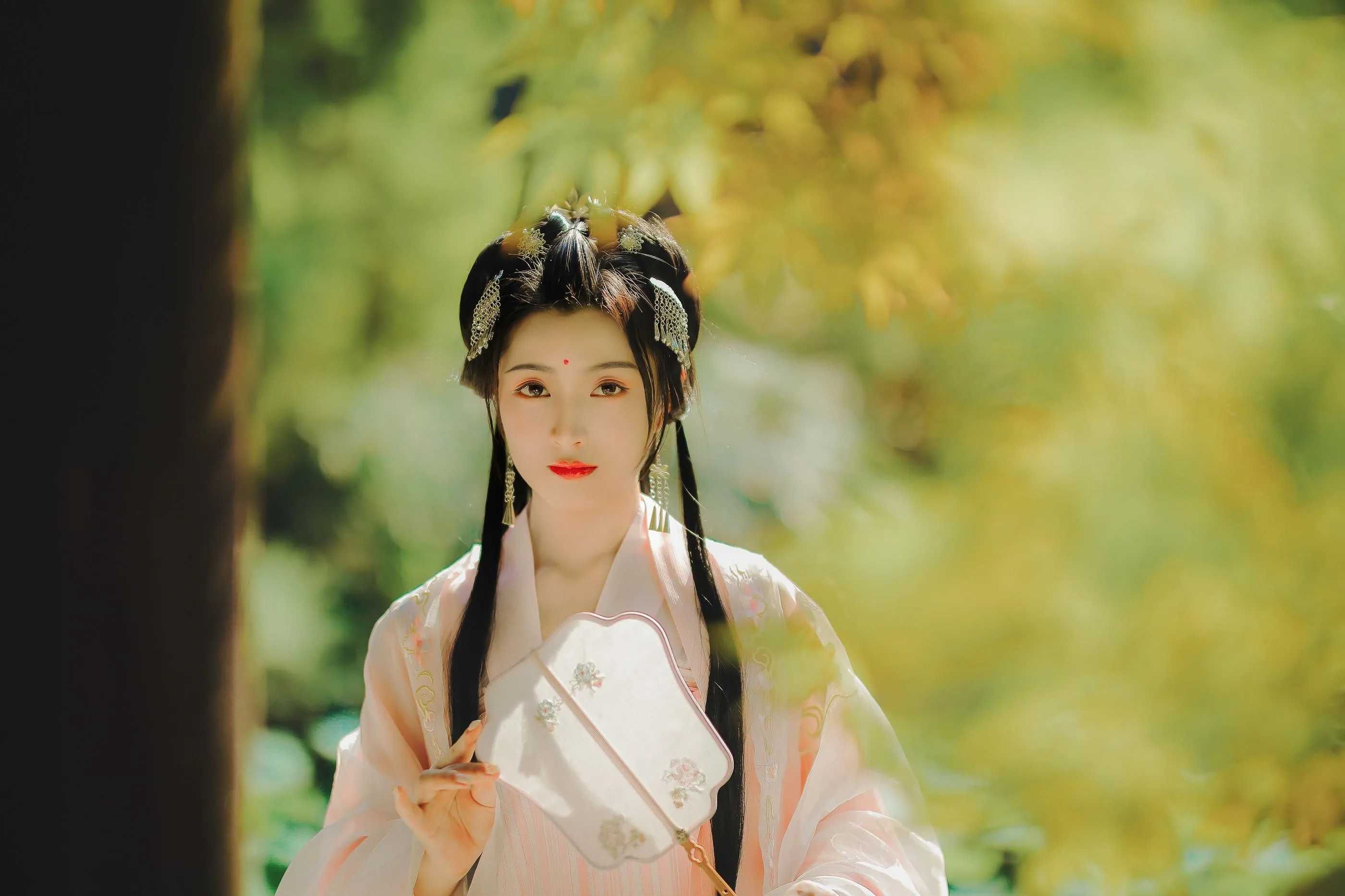 [YITUYU艺图语]2021.09.01 吟花酿 佚名 [20P]插图